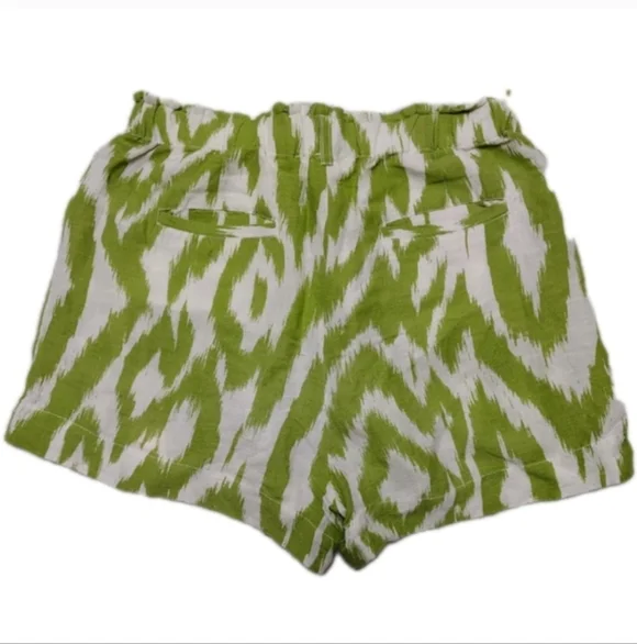 by Anthropologie Breezy Paper Bag Shorts Chartreuse Women's Medium Linen Blend - Picture 4 of 7